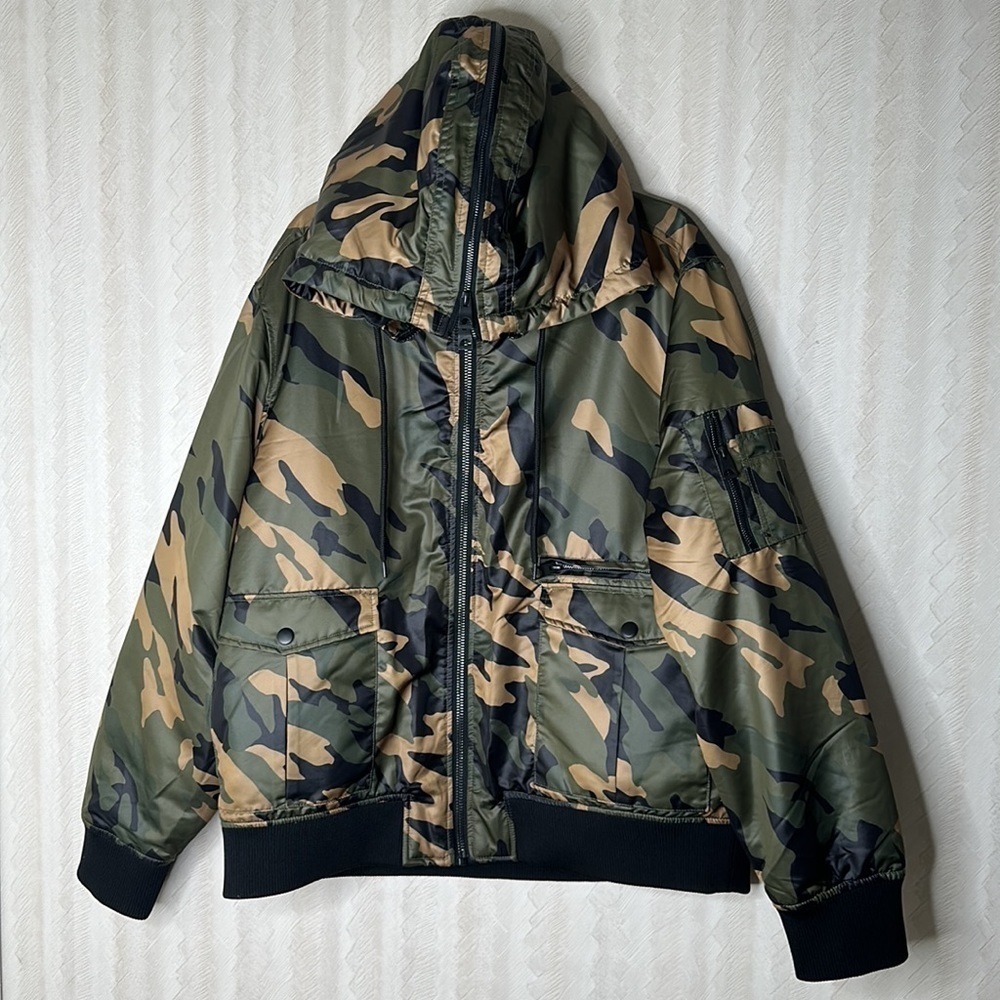 🆕 GUESS Men's Long Sleeve Alpine Camo Hood Bomber Jacket size XL - Picture 5 of 12